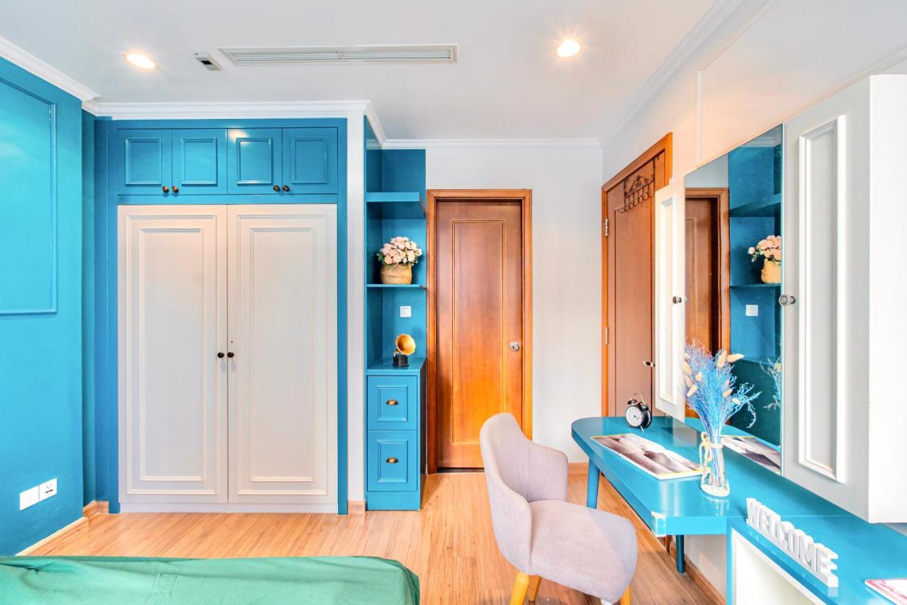 Moxy Hcmc Aparts - Vinhomes Central Park, Ice Rink مدينة هوشي منه المظهر الخارجي الصورة