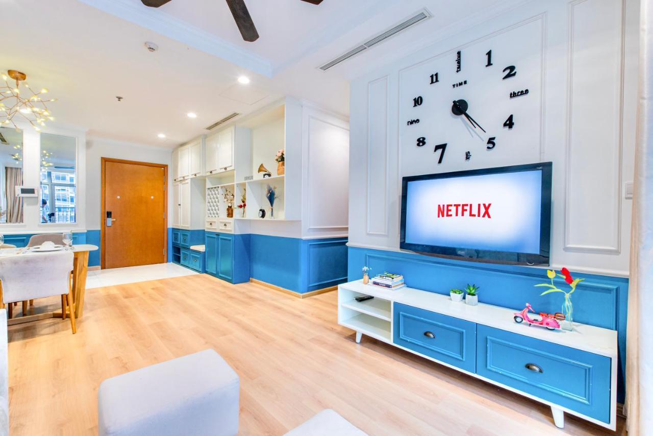 Moxy Hcmc Aparts - Vinhomes Central Park, Ice Rink مدينة هوشي منه المظهر الخارجي الصورة