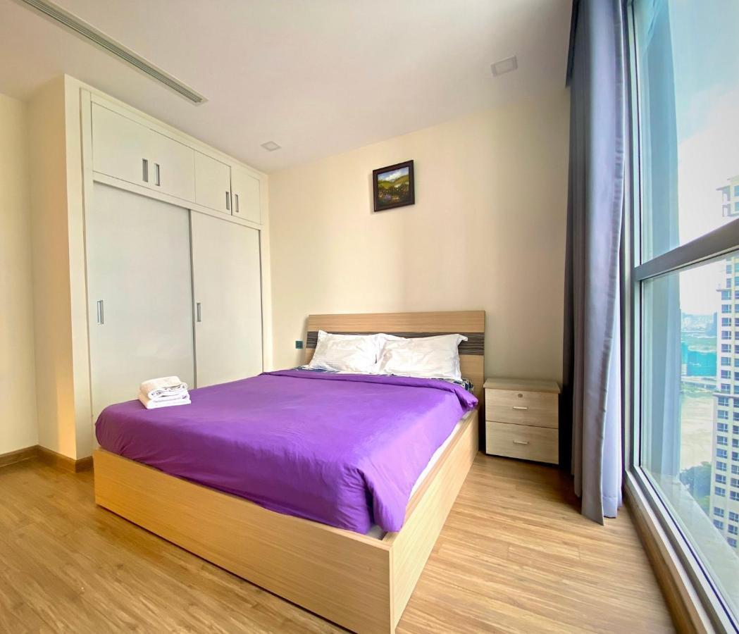 Moxy Hcmc Aparts - Vinhomes Central Park, Ice Rink مدينة هوشي منه المظهر الخارجي الصورة