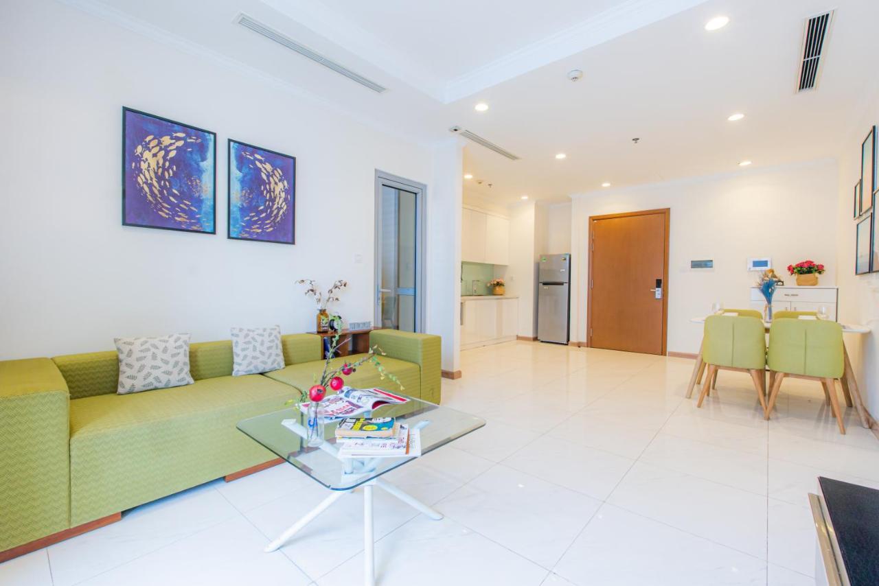 Moxy Hcmc Aparts - Vinhomes Central Park, Ice Rink مدينة هوشي منه المظهر الخارجي الصورة