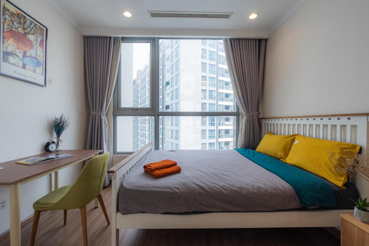 Moxy Hcmc Aparts - Vinhomes Central Park, Ice Rink مدينة هوشي منه المظهر الخارجي الصورة