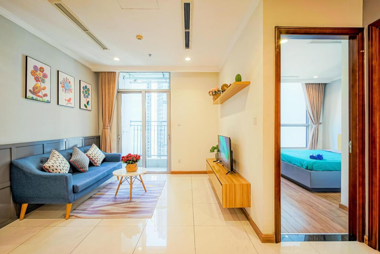Moxy Hcmc Aparts - Vinhomes Central Park, Ice Rink مدينة هوشي منه المظهر الخارجي الصورة