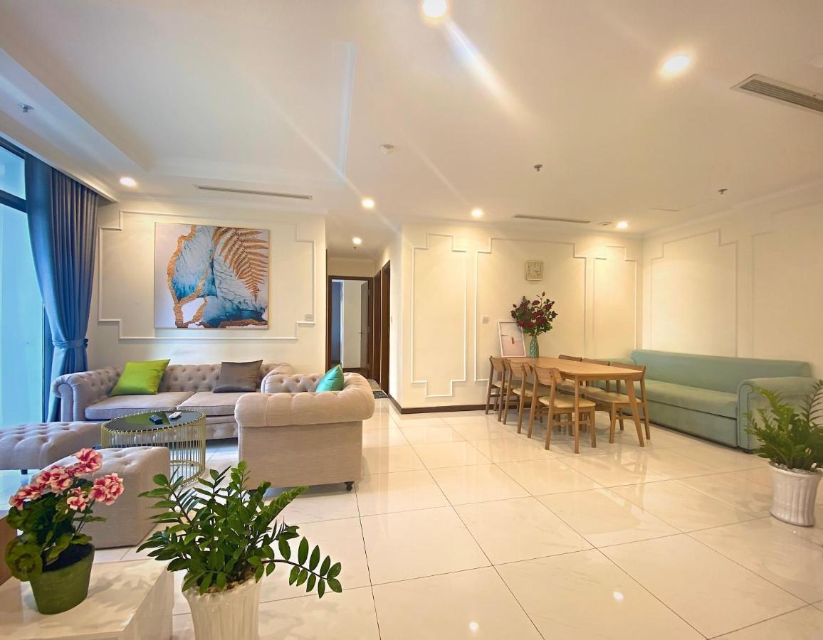 Moxy Hcmc Aparts - Vinhomes Central Park, Ice Rink مدينة هوشي منه المظهر الخارجي الصورة